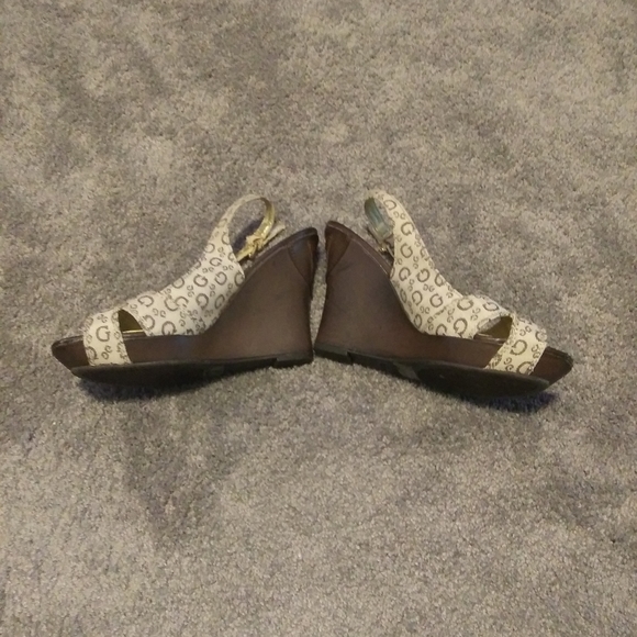 Guess Wedge Shoes - Picture 2 of 10